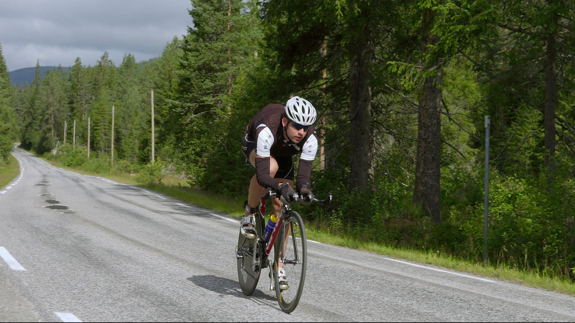 新闻中心智能终端新系列亮相展会,智能新闻传播方向是什么